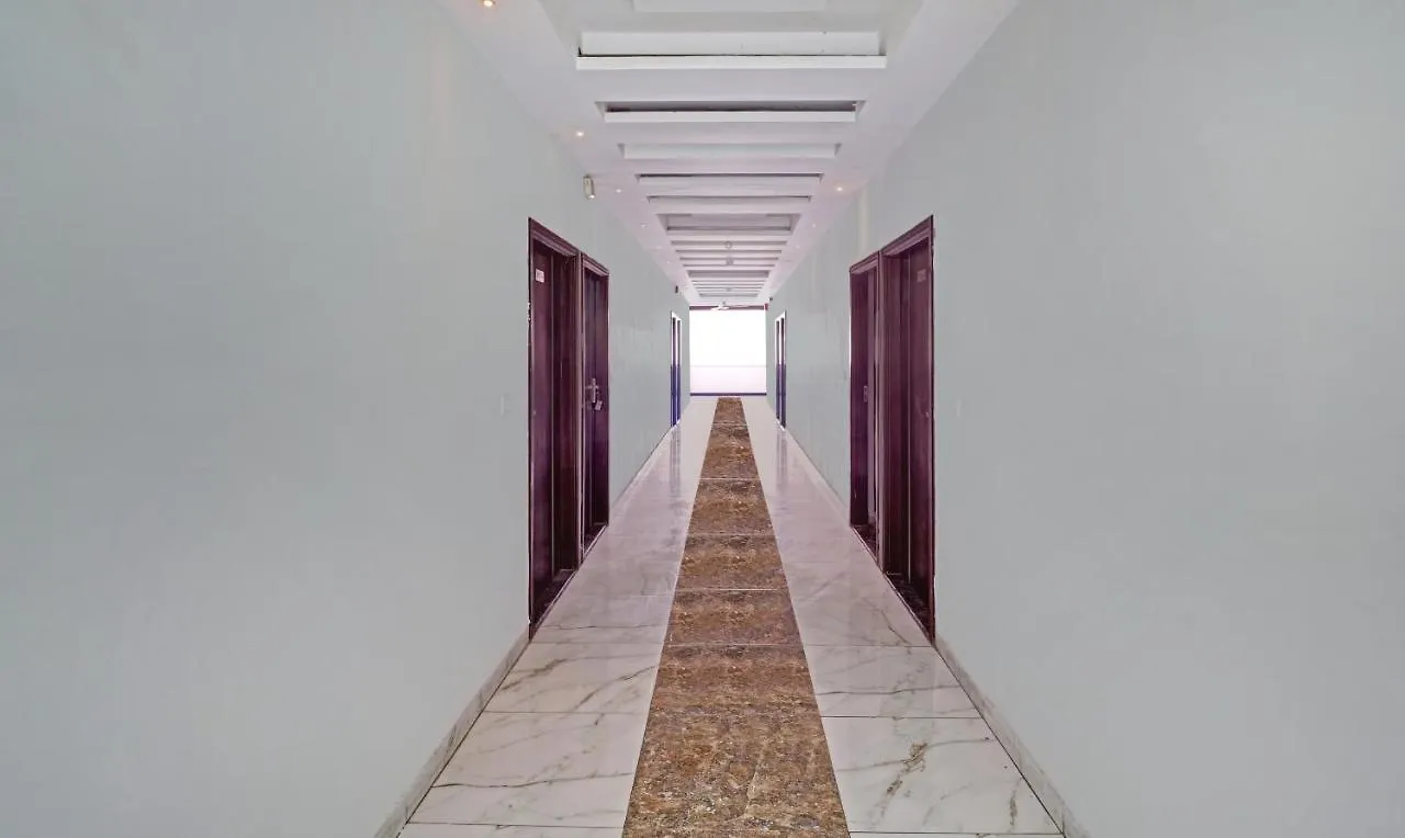 Hotel G B Palace Agra