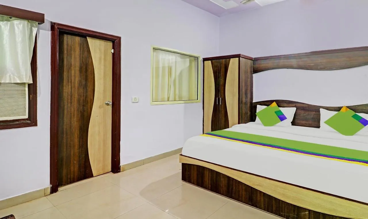 Hotel G B Palace Agra